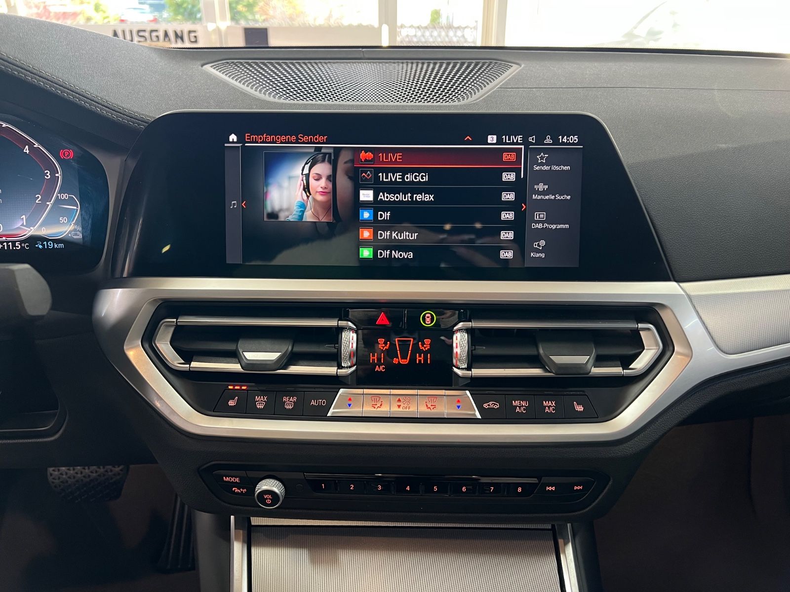BMW 330 e Lim. Luxury Line 3D+HuD+Laser+Dashcam uvm.