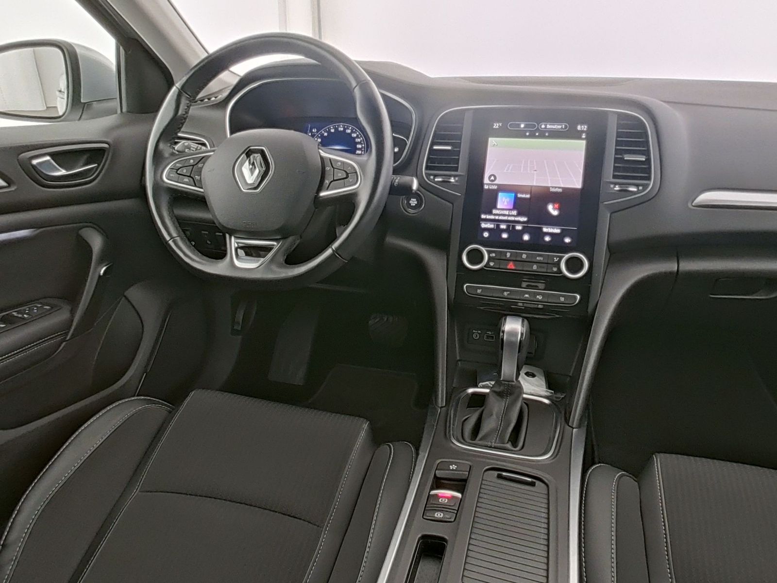 Renault Megane Intens - Samsaru's Car Outlet