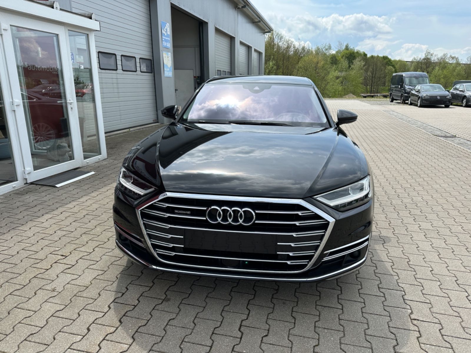 Audi A8 50 TDI quattro - Samsaru's Car Outlet
