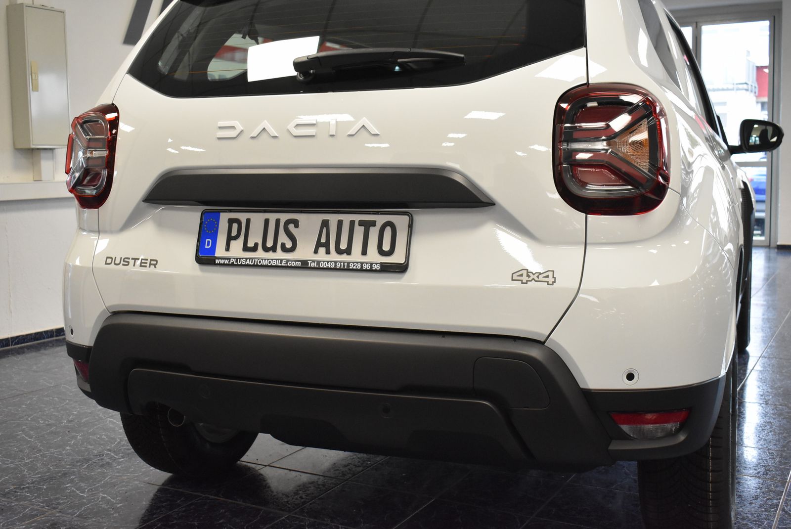 Dacia Duster 4WD - Samsaru's Car Outlet