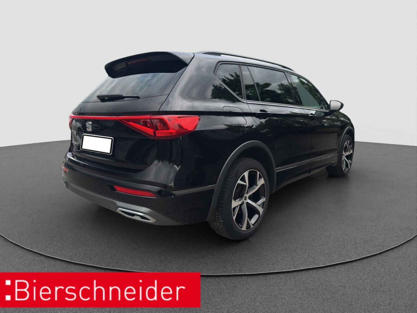 Seat Tarraco 2.0 TDI DSG AB282EUR FR AHK NAVI REAR SH