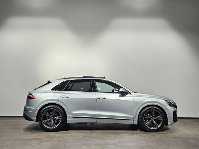 Audi Q8 50 TDI S Line Black Pano Nachts HDMatrix VOLL