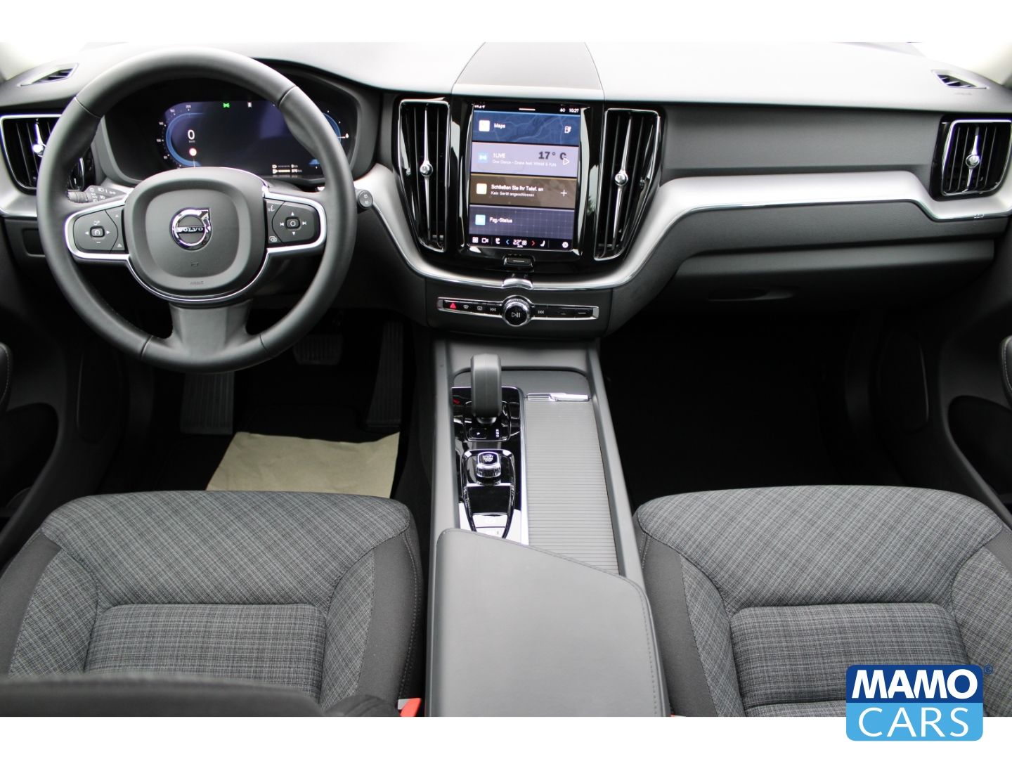 Volvo XC60 T6 AWD Recharge Core AHK/PANO/4xSHZ