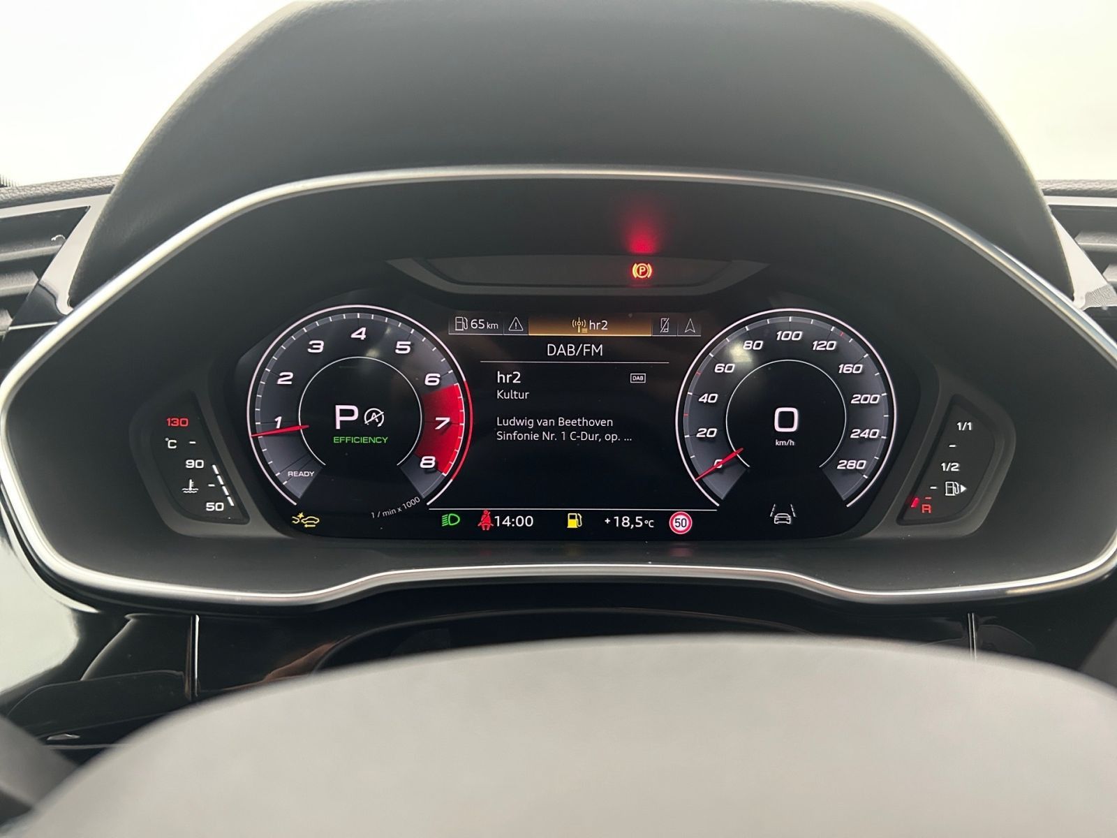Audi Q3 40 TFSI quattro - Samsaru's Car Outlet