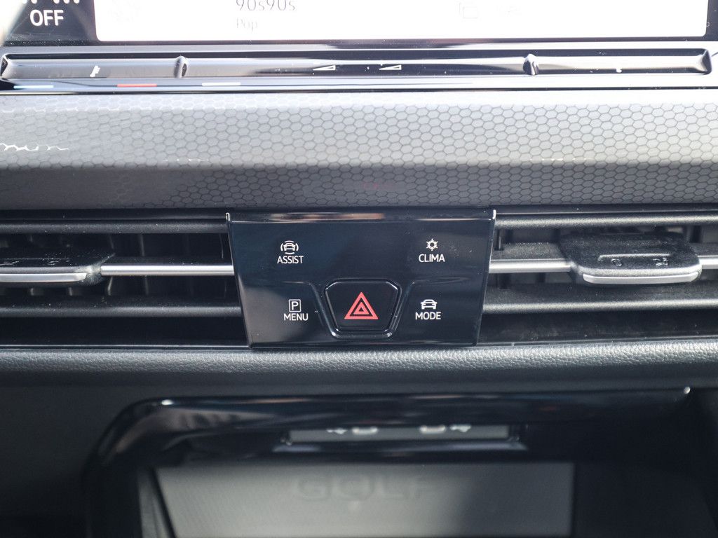 Volkswagen Golf VIII GTI Clubsport DSG - Samsaru's Car Outlet
