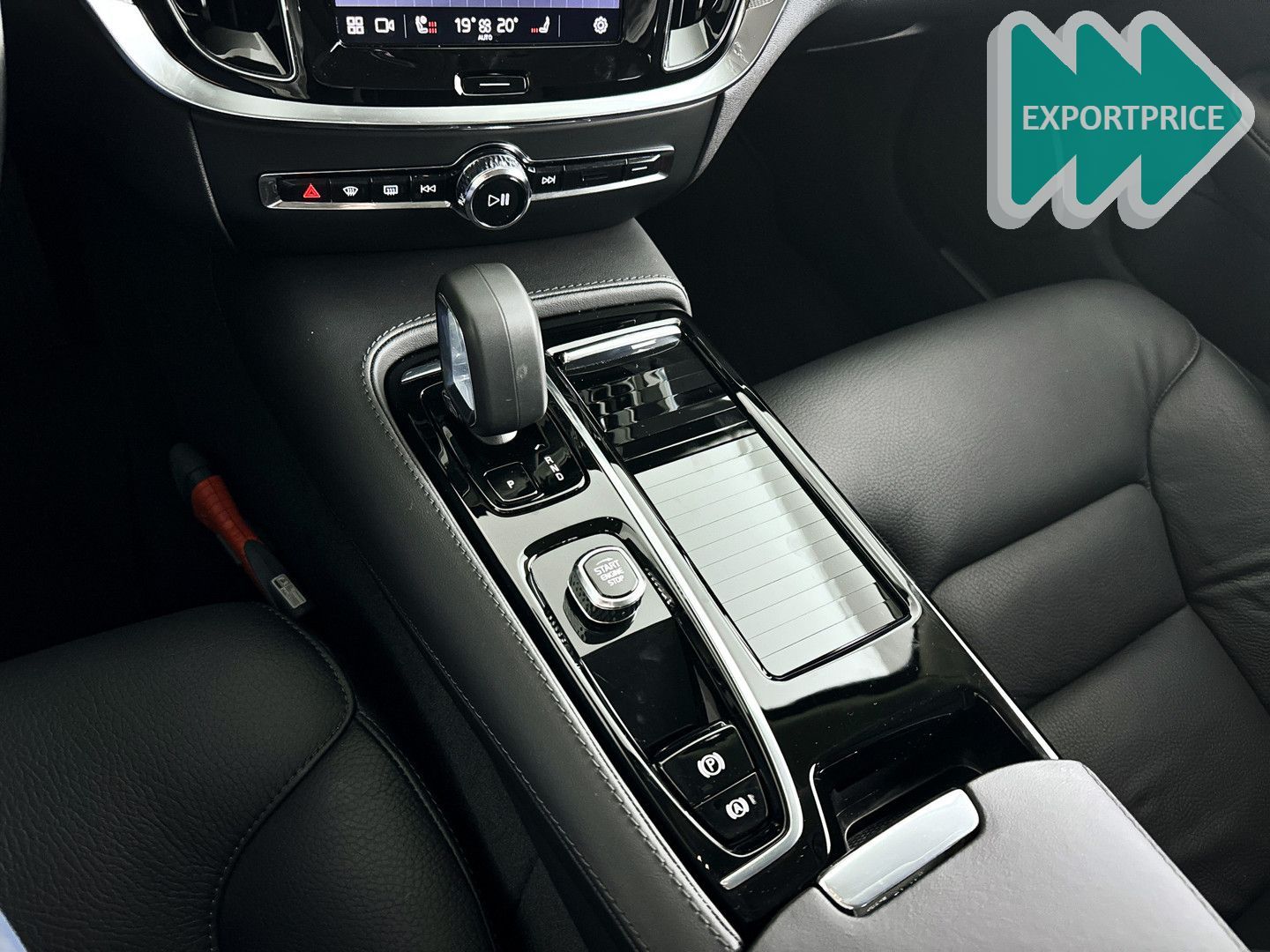 Volvo V60 T6 Plug-in hybrid AWD Essential Bright | Par