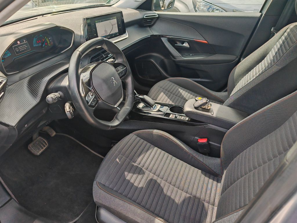 Peugeot 2008 e-2008 ELEKTRO - Samsaru's Car Outlet