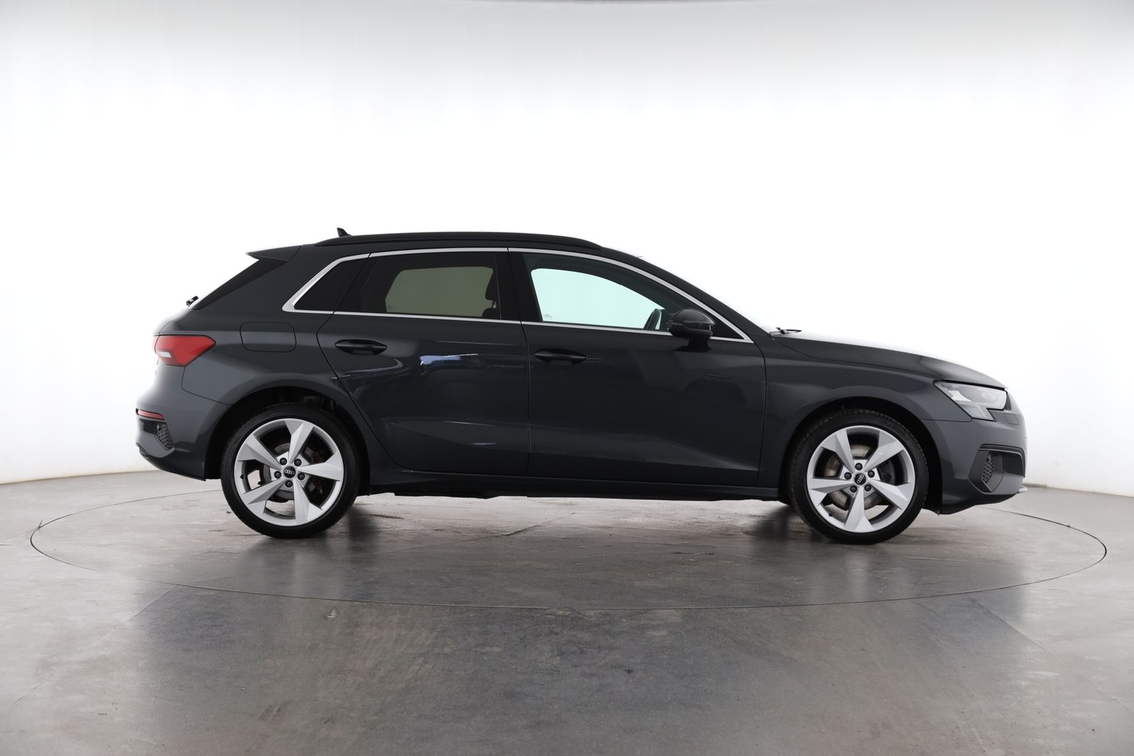 Audi A3 Sportback 40 TFSI e S tronic | NAVI | AHK |