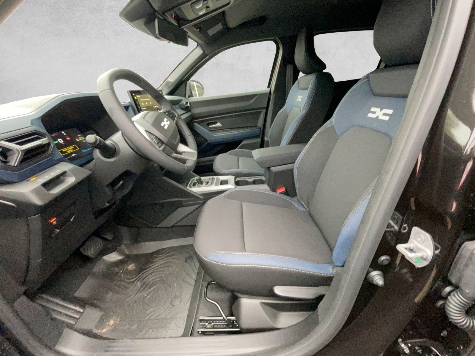 Dacia Duster III Hybrid - Samsaru's Car Outlet