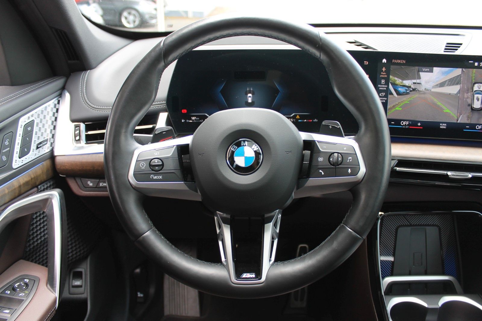 BMW X1 xDrive 23i M-Sport - Samsaru's Car Outlet