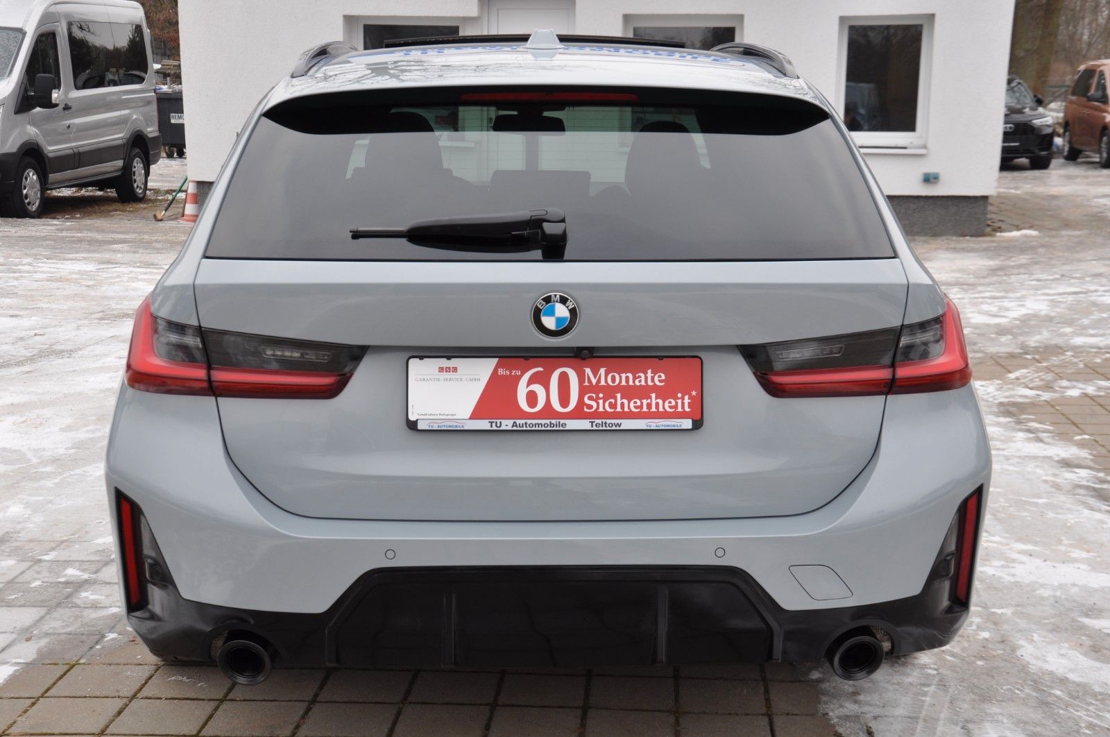 BMW 320 d Touring xDrive M Sport STANDH-PANO-CARBON