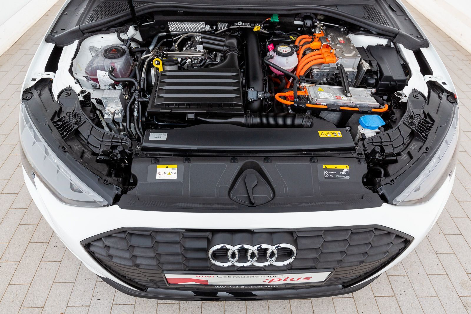 Audi A3 Sportback advanced 40 TFSI e S tr. LED PDC