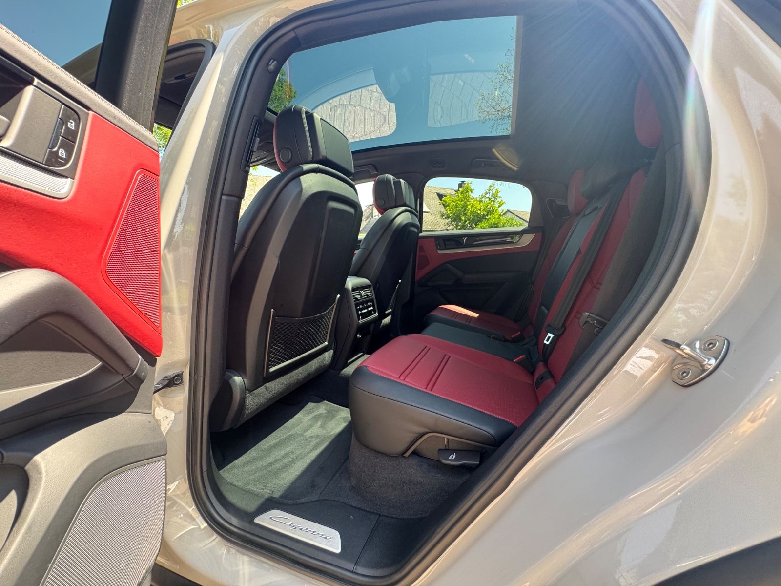 Porsche Cayenne Coupe E-Hybrid*PANO*21"*SITZB*SPORT CHRO