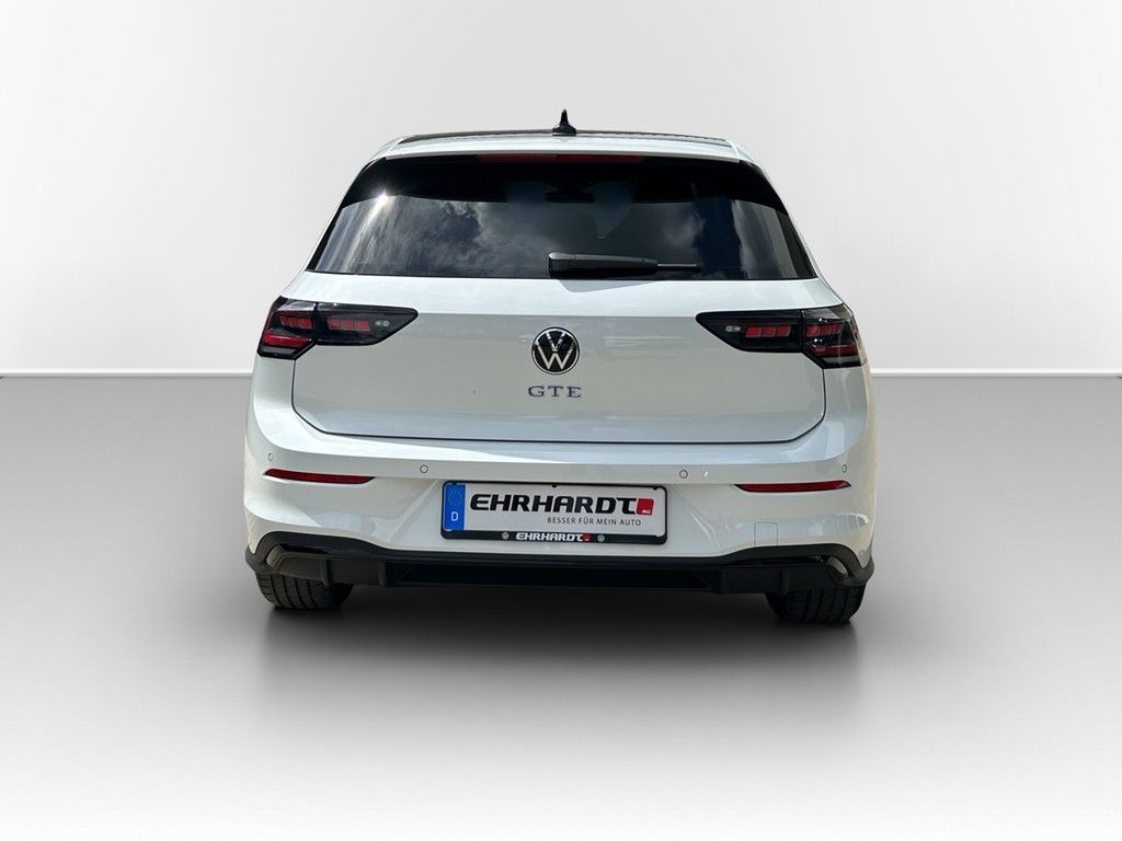 Volkswagen Golf VIII 1.5 eHybrid DSG GTE AHK*PANO*HUD*IQ-LI