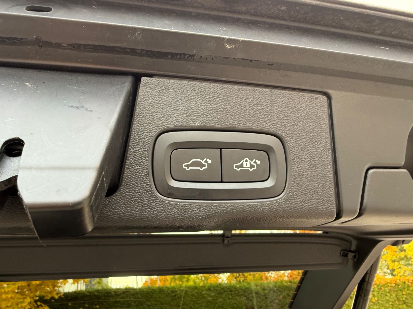 Volvo XC60 Inscr Expr AWD Plug-In~Pano~360Kam~ACC~AHK~