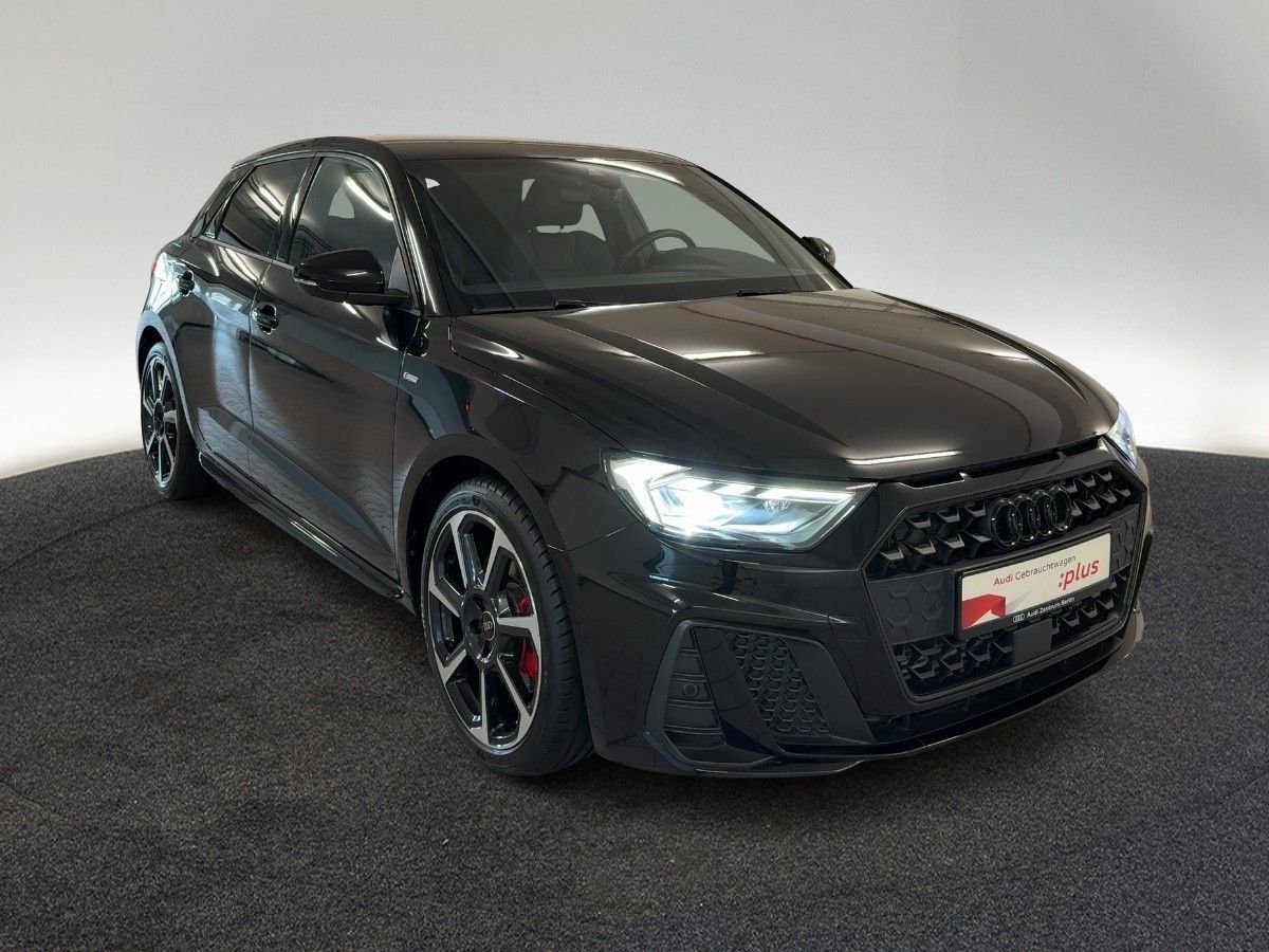 Audi A1 Sportback S line 40 TFSI S tr. LED NAVI RFK