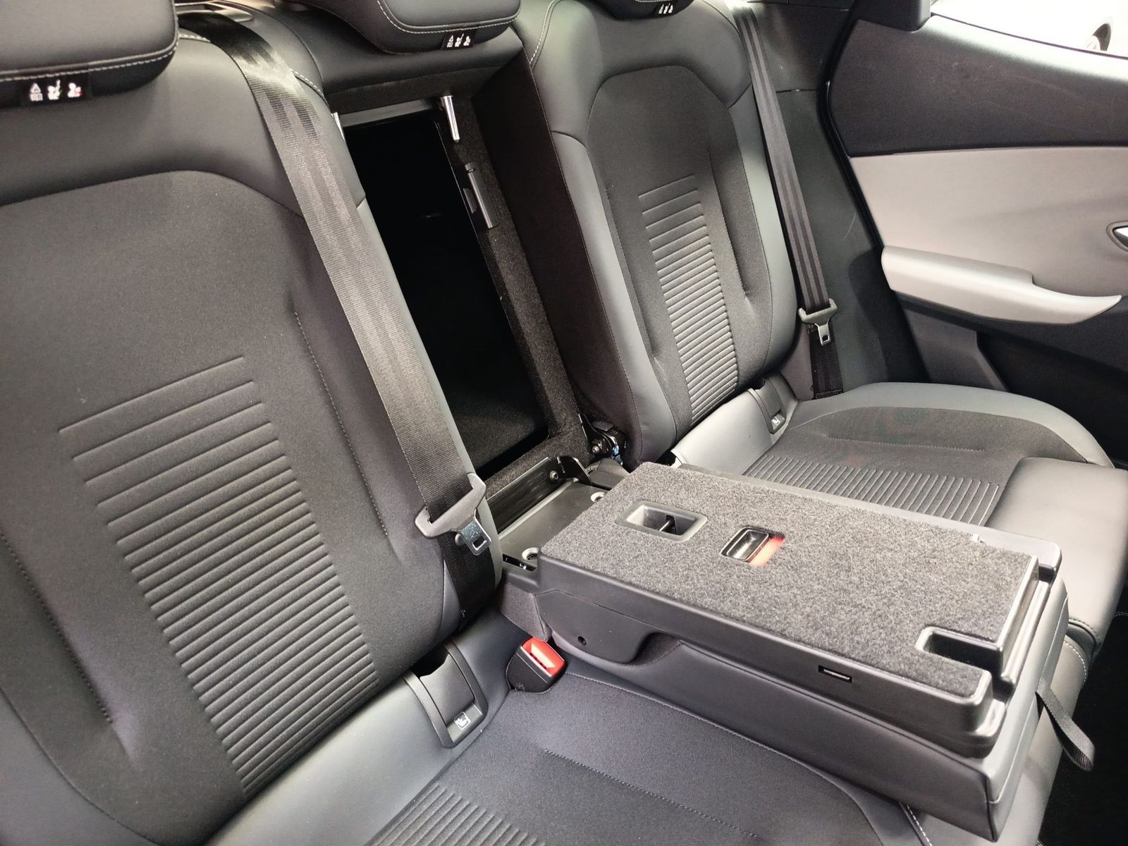 Ford Explorer Dual-Elektromotor Ext.Range AWD 79kWh