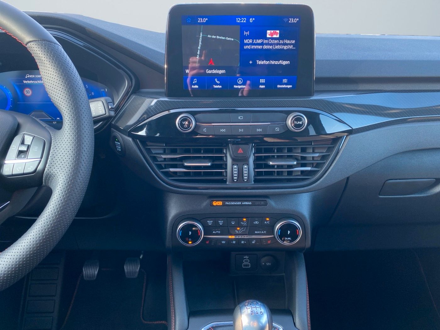 Ford Kuga ST-Line 1.5 FWD - Samsaru's Car Outlet