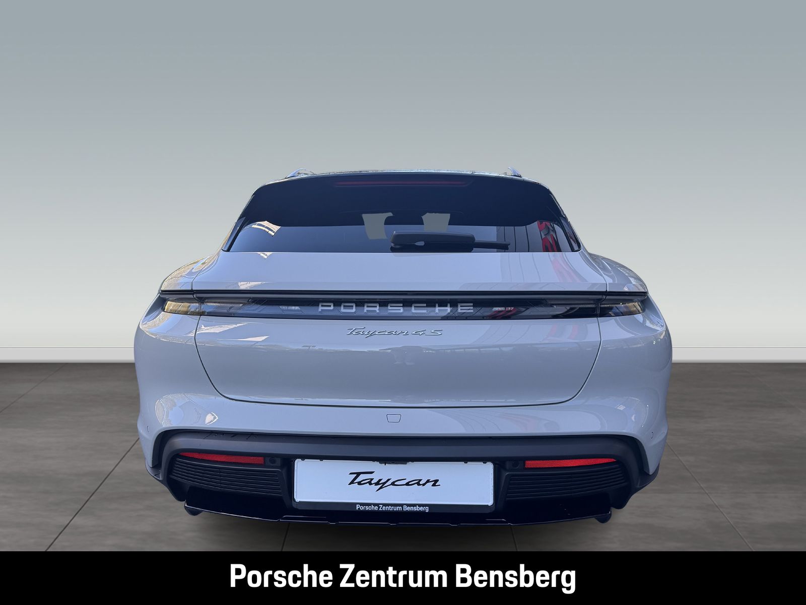 Porsche Taycan 4S Cross Turismo
