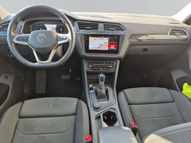Volkswagen Tiguan Life 2.0 TDI DSG 4Motion AHK IQDrive Mass