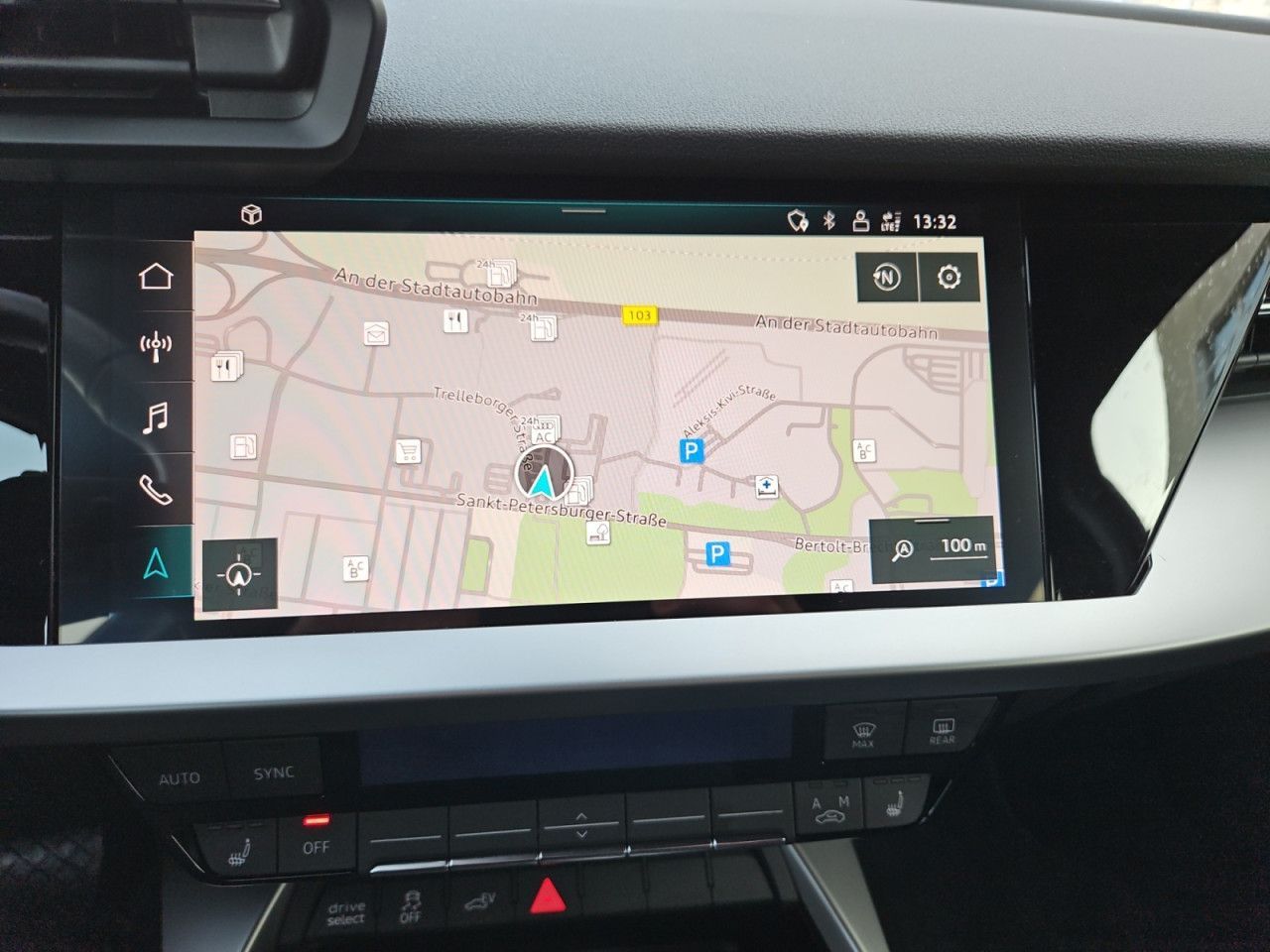 Audi A3  Sportback TFSI e DSG,NAVI+,SHZ,GRA,PDC,VC