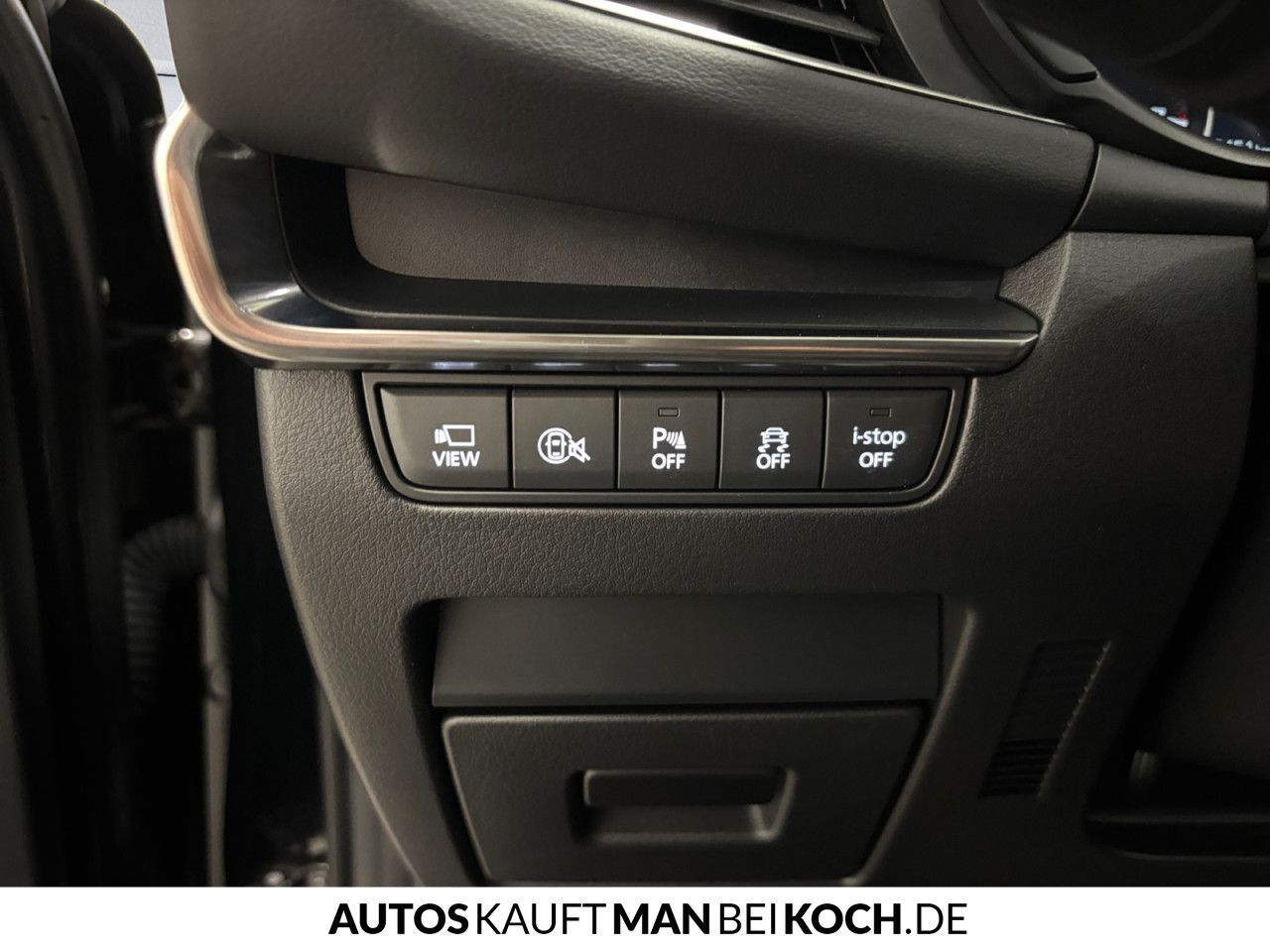 Mazda 3 2.0L SKY- X 186ps 6AT 2025 Exclusive-line DESI