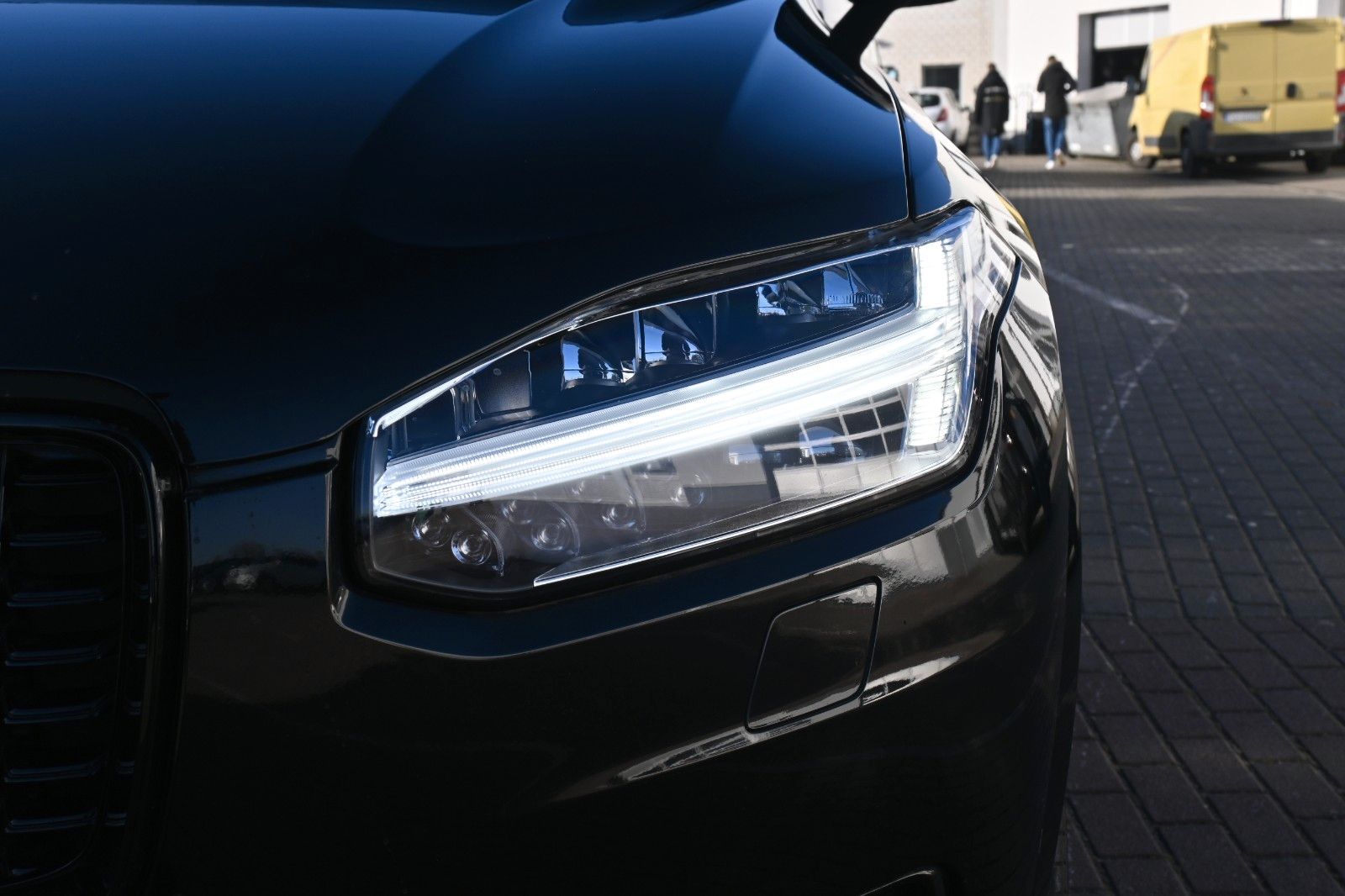 Volvo XC90 B5 D AWD Ultimate Dark*STDHZG*LUFT*360°*ACC