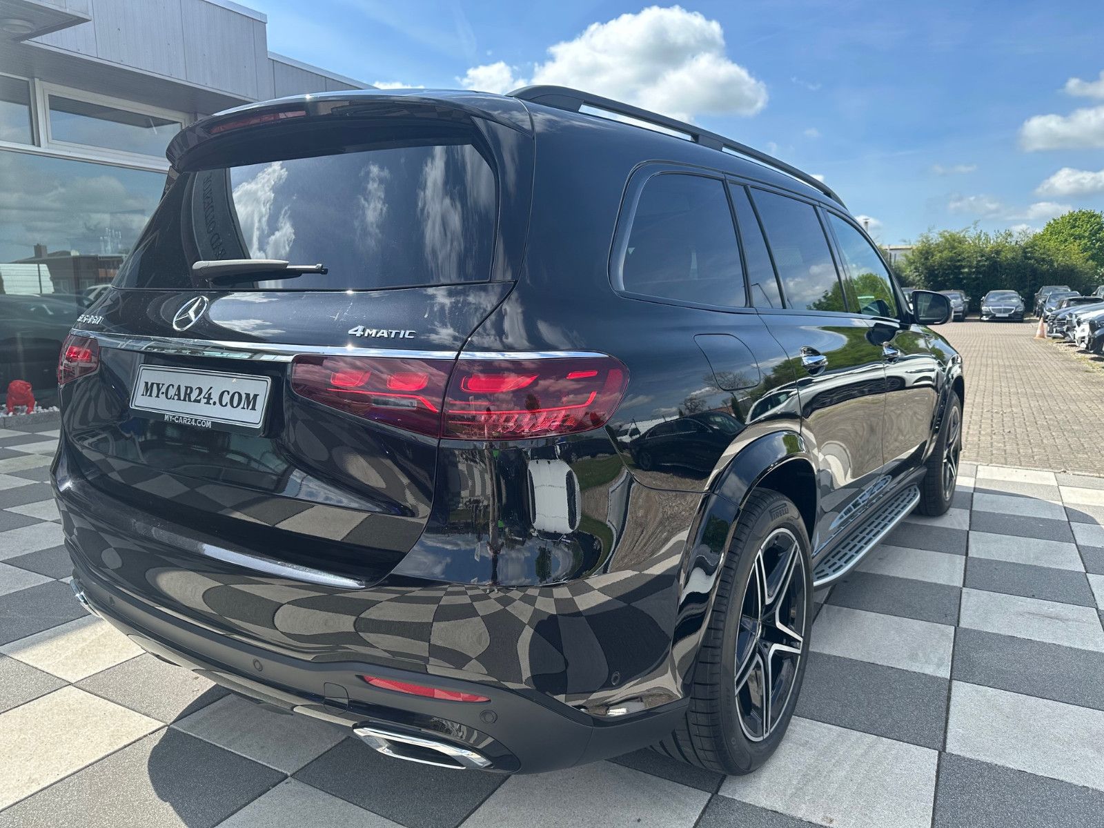 Mercedes-Benz GLS 450 AMG LINE - Samsaru's Car Outlet