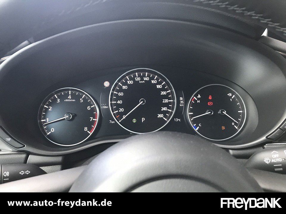 Mazda 3 2.5L e-SKYACTIV G 140ps Homura