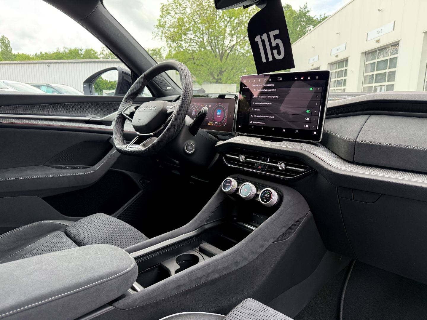Skoda Kodiaq II 1.5 TSI iV DSG Sportline DCC AHK Matri