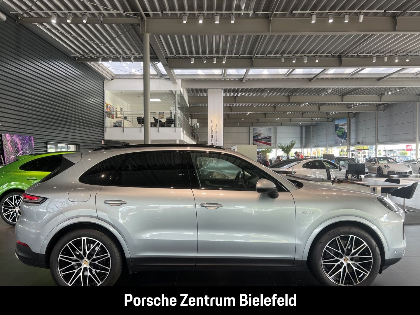 Porsche Cayenne E-Hybrid HA-Lenkung InnoDrive Soft-Close