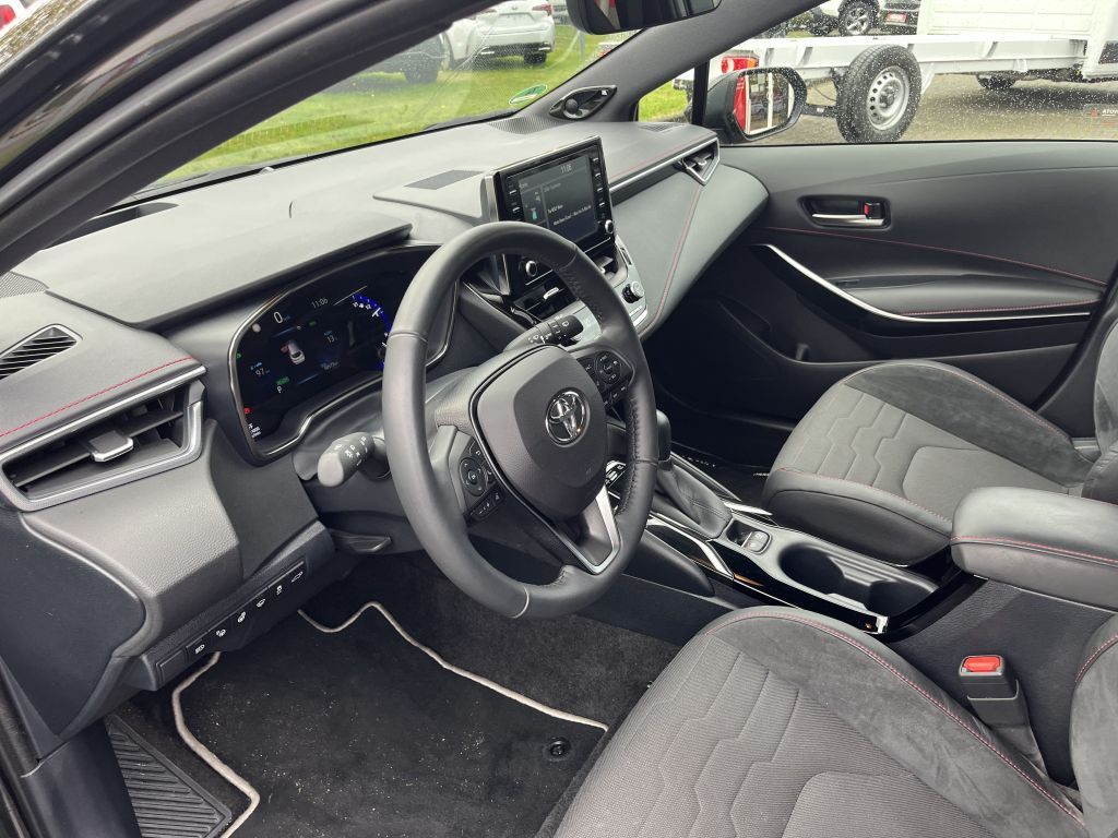 Toyota Corolla 2.0 Hybrid Touring Sports Lounge