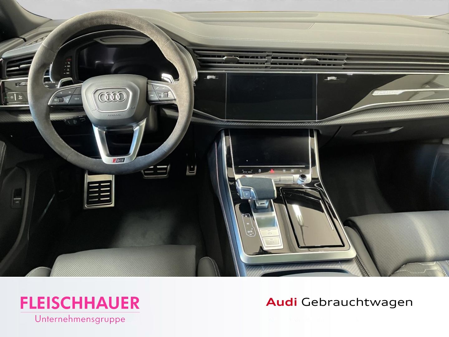 Audi RSQ8 SUV performance tiptronic