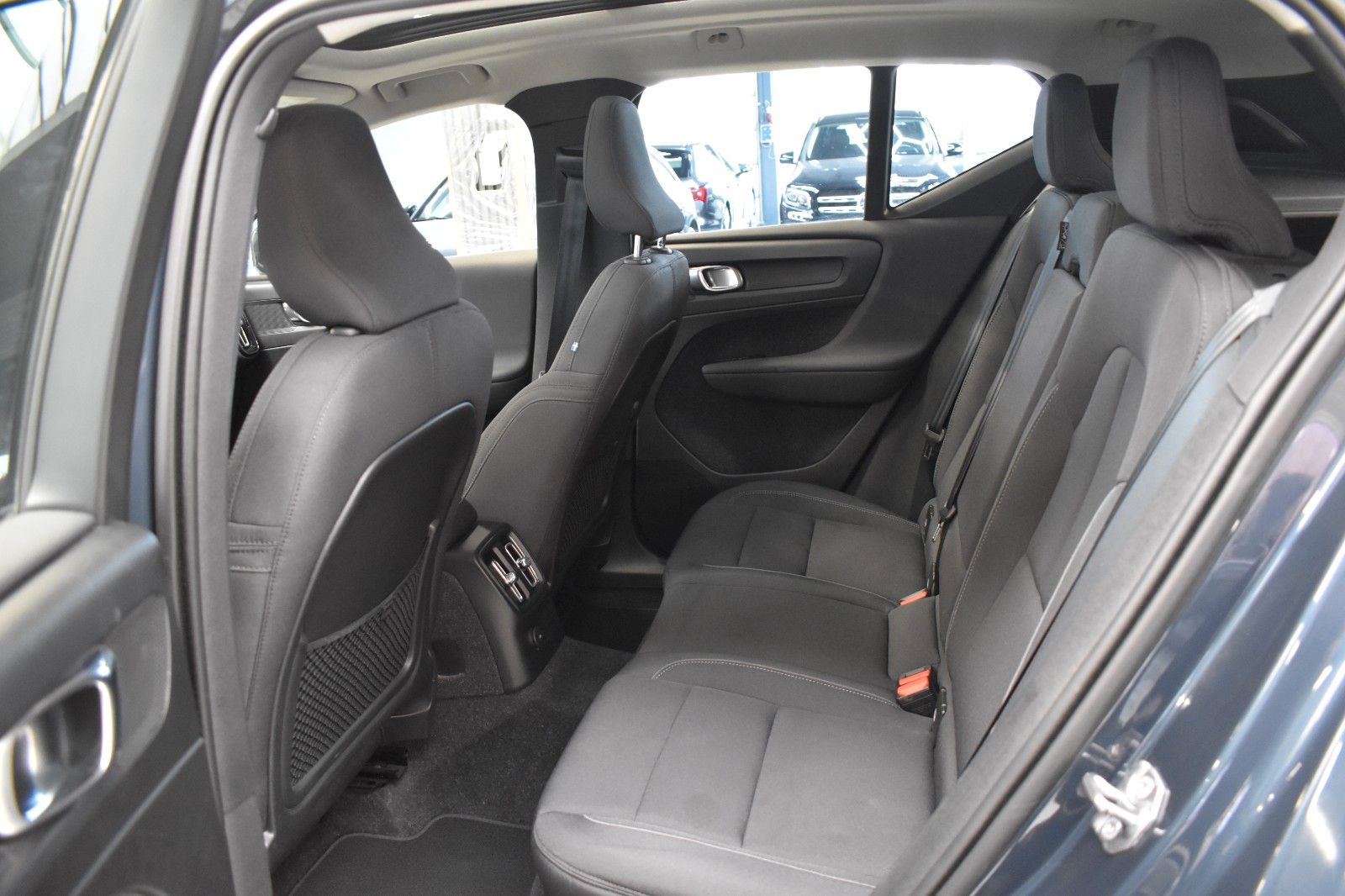 Volvo XC40 Inscription Expression* AHK*LED*PANO*SHZ*