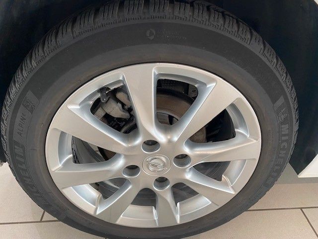 Opel Corsa F Edition - Samsaru's Car Outlet