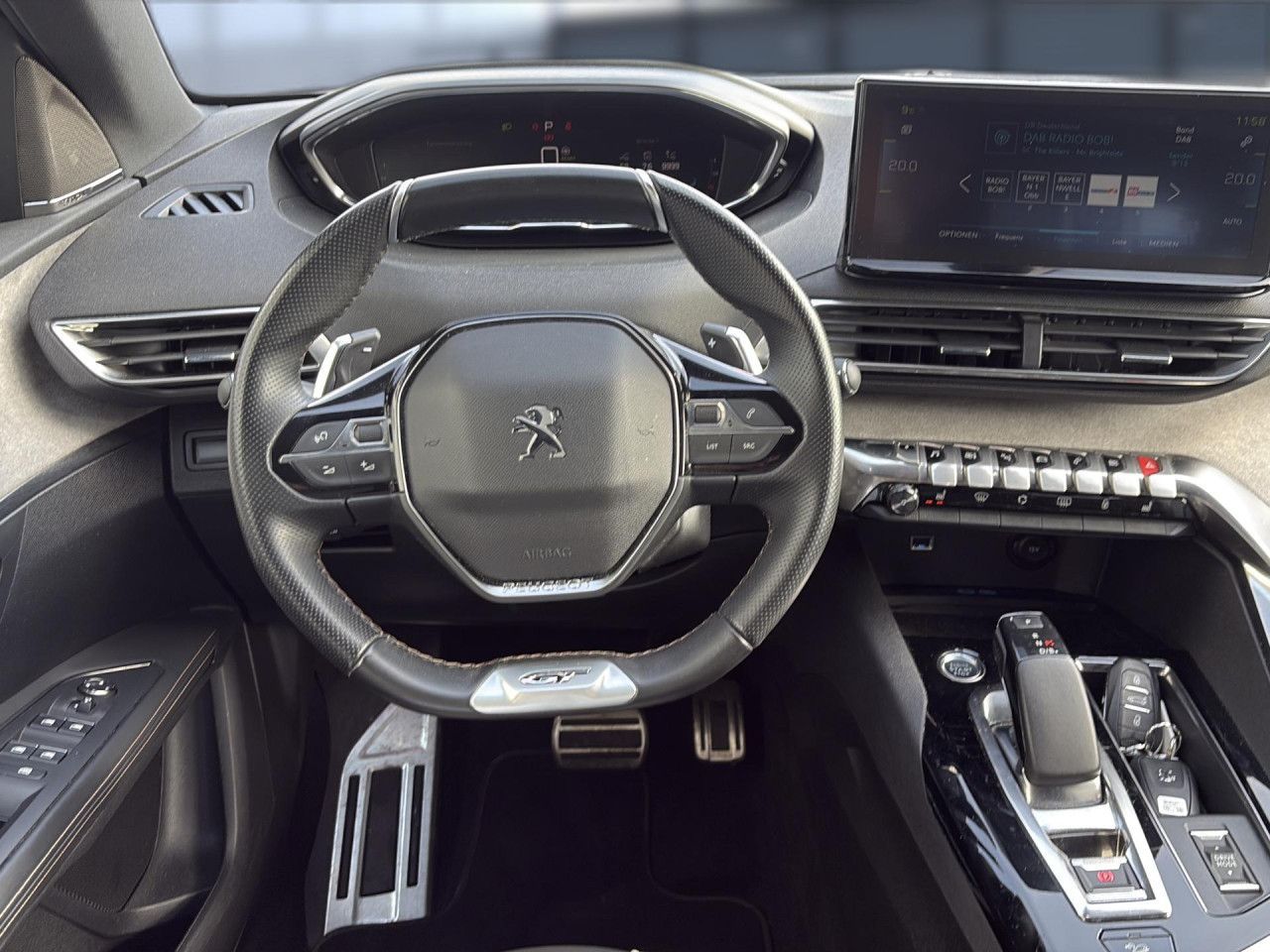 Peugeot 3008 Hybrid4 300 GT Kamera Focal Keyless AHK LED