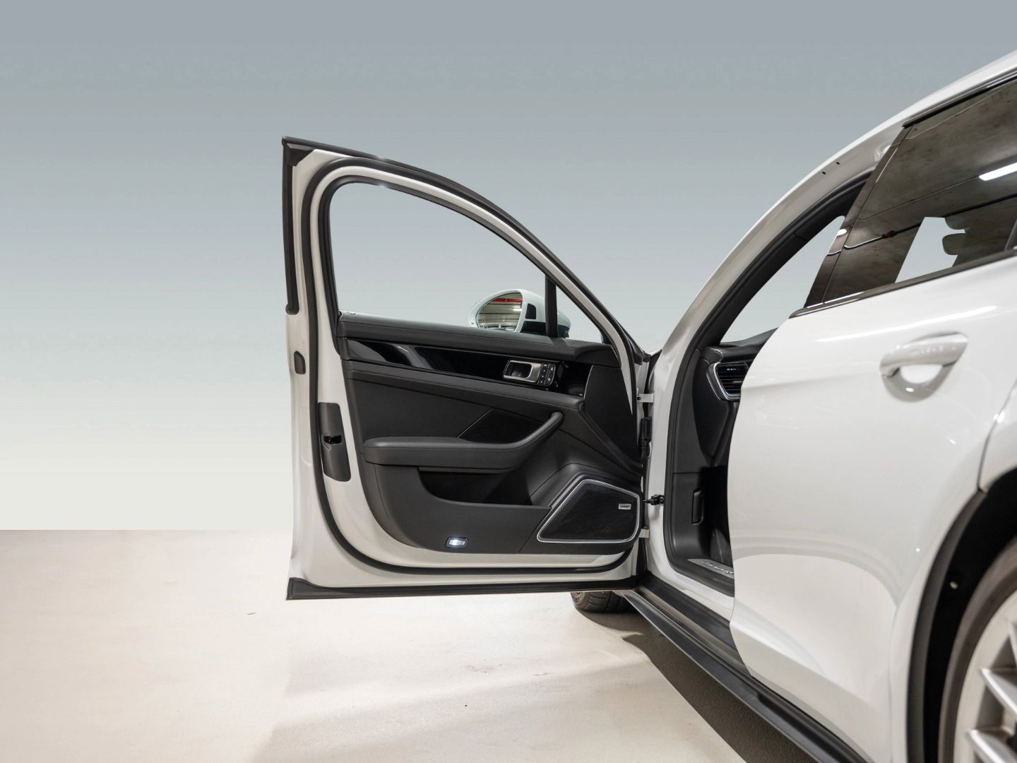 Porsche Panamera 4S E-Hybrid Sport Turismo HeadUp BOSE