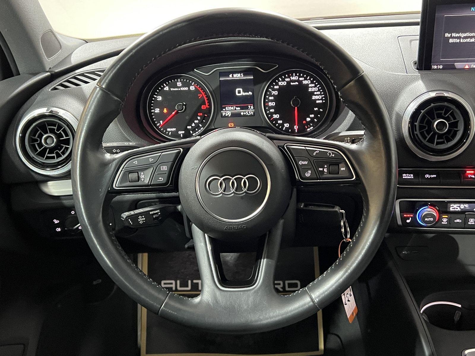 Audi A3 40 TFSI quattro S-Line - Samsaru's Car Outlet