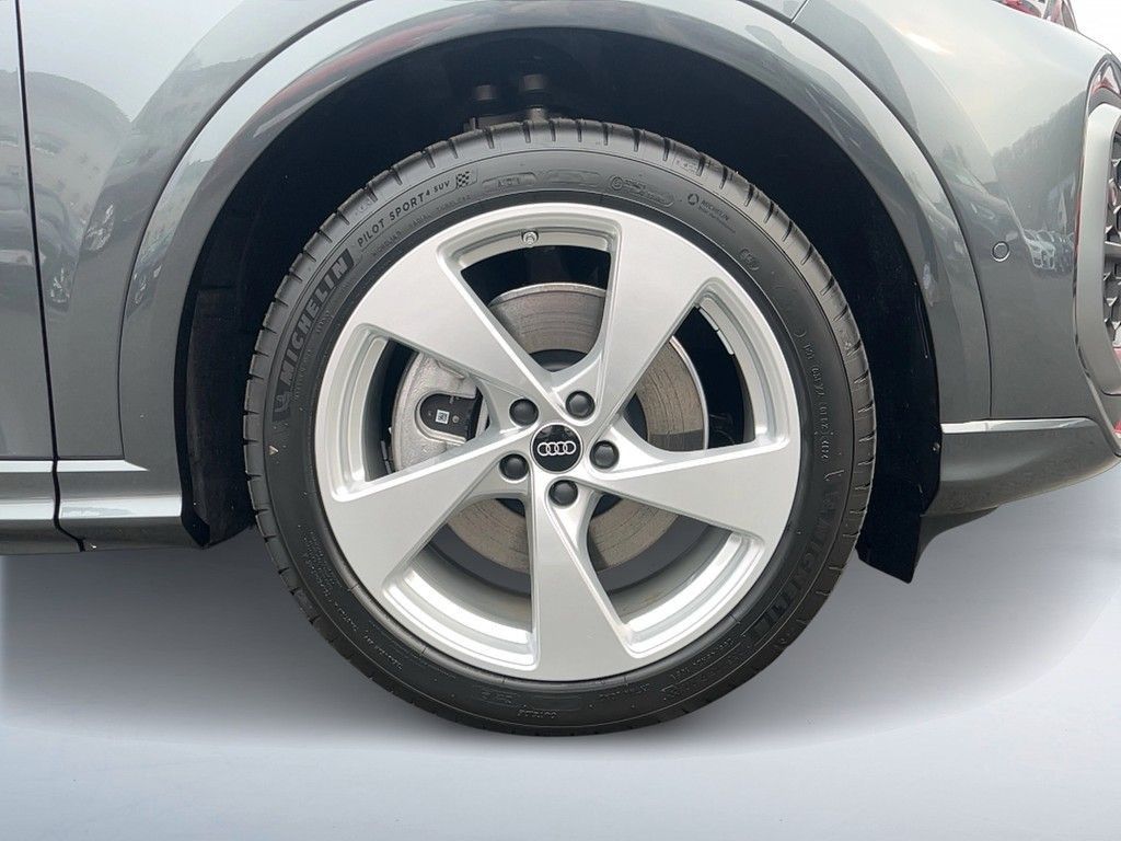 Audi Q5 2.0 TDI quattro - Samsaru's Car Outlet