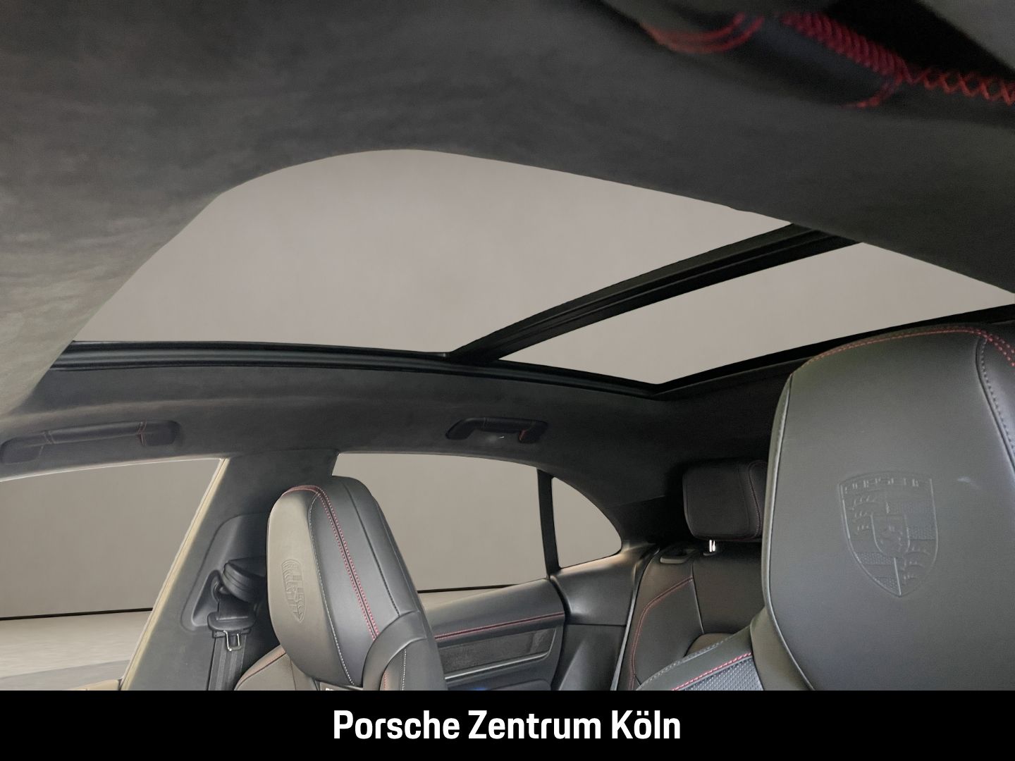 Porsche Macan 4S Burmester InnoDrive HA-Lenkung Head-Up
