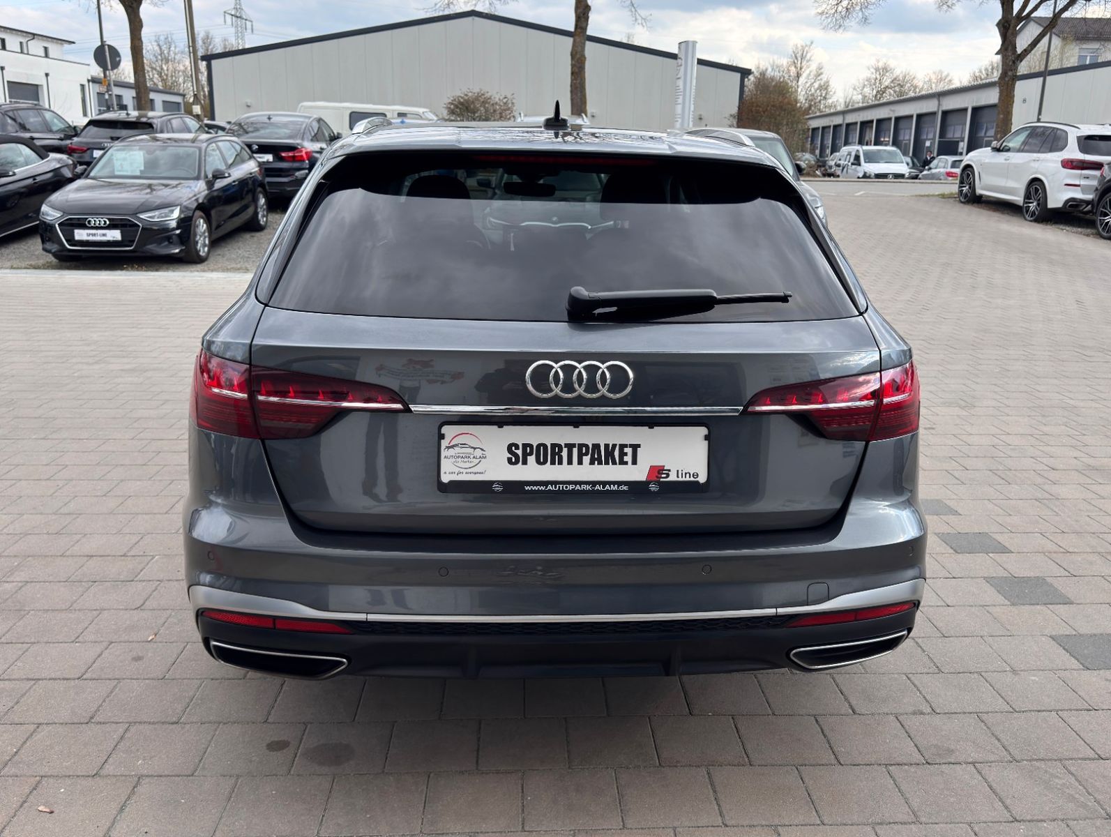 Audi A4 Av. 40 TDI S line S-Tr. - Samsaru's Car Outlet
