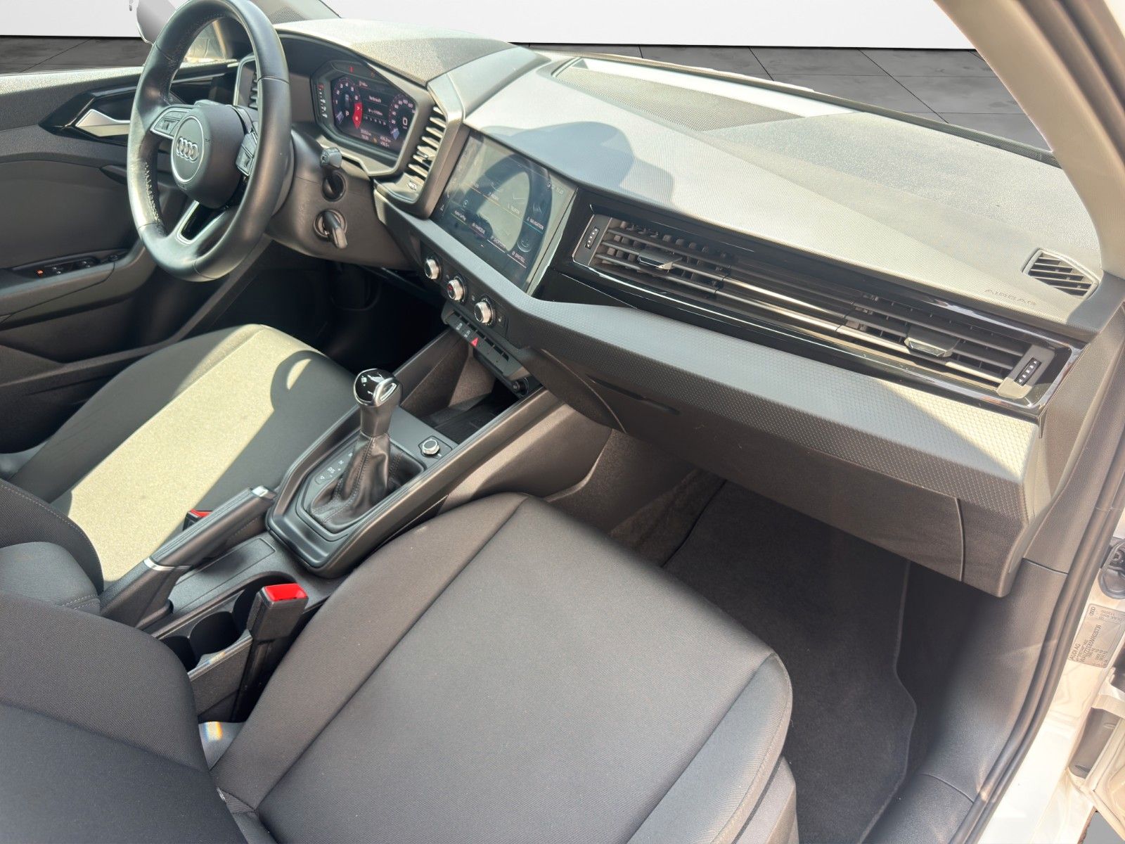 Audi A1 Sportback 30 TFSI - Samsaru's Car Outlet