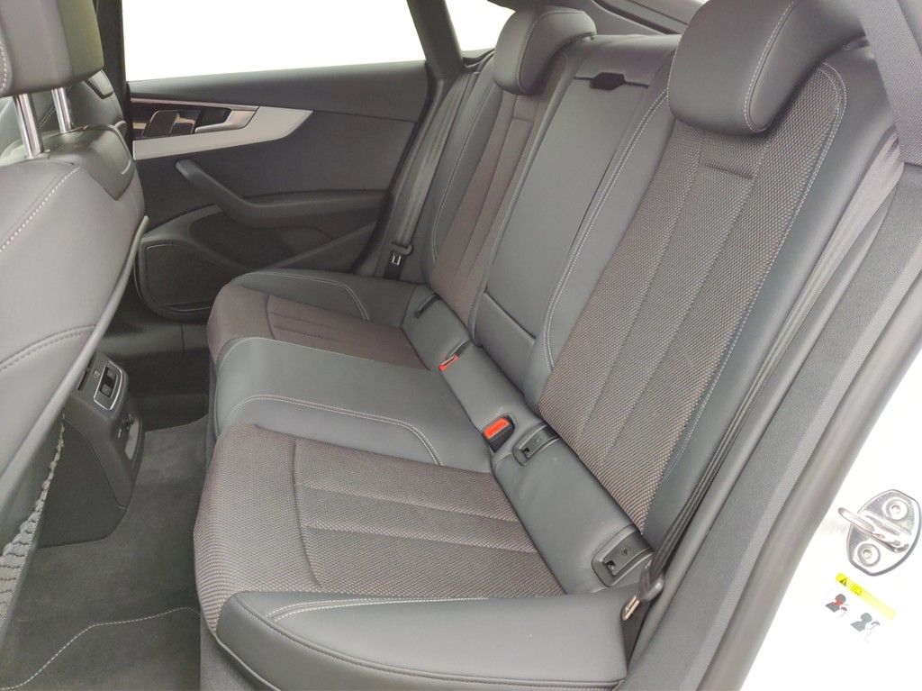 Audi A5 Sportback 40 TFSI quattro S tronic S line AHK