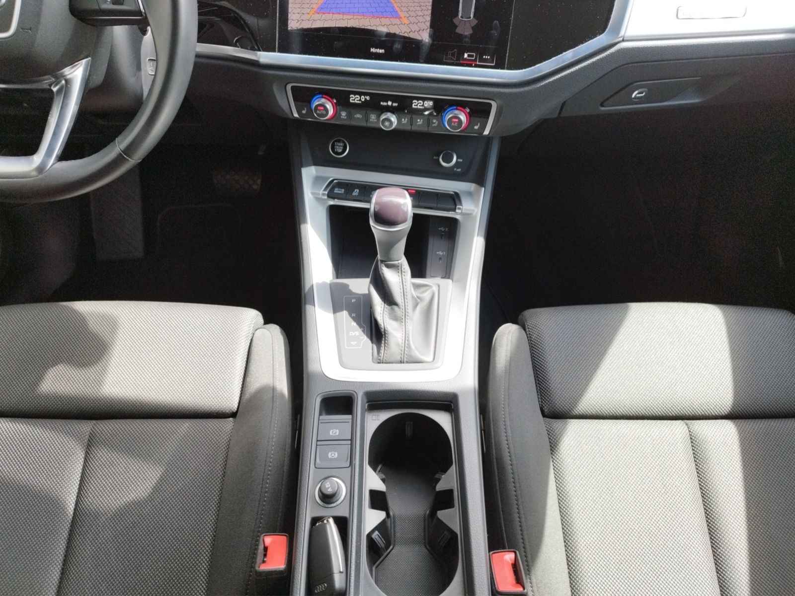 Audi Q3 S line 35 TDI quattro S-tronic - Samsaru's Car Outlet
