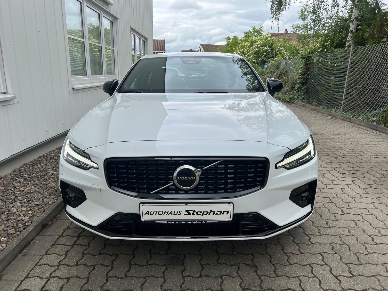 Volvo S60 B5 AWD Geartronic Ultimate Dark -40%