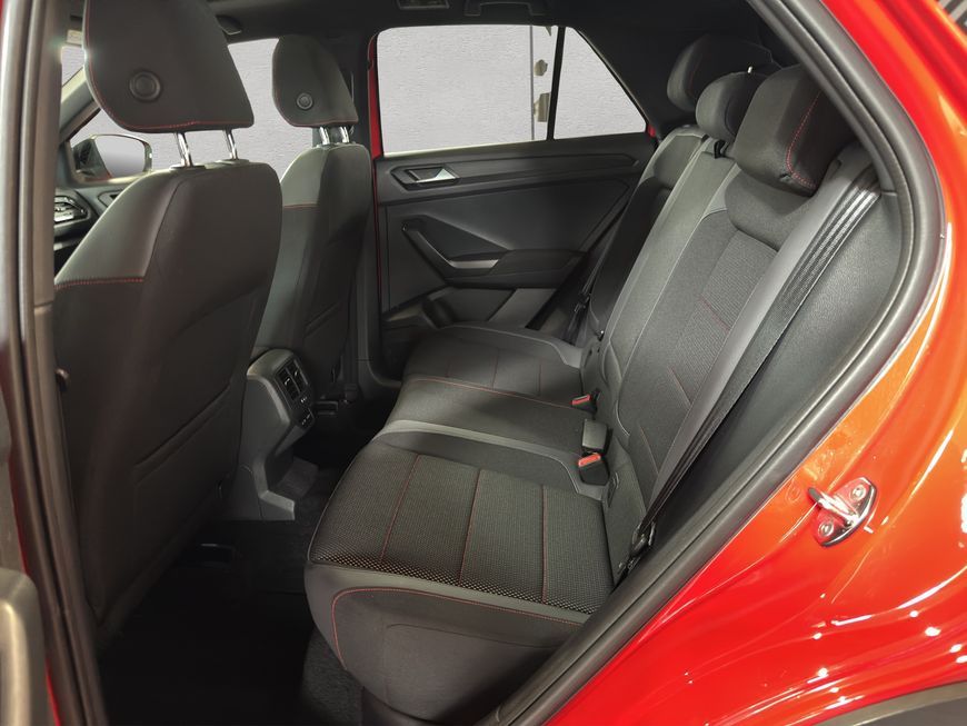Volkswagen T-Roc 2.0 TSI - Samsaru's Car Outlet