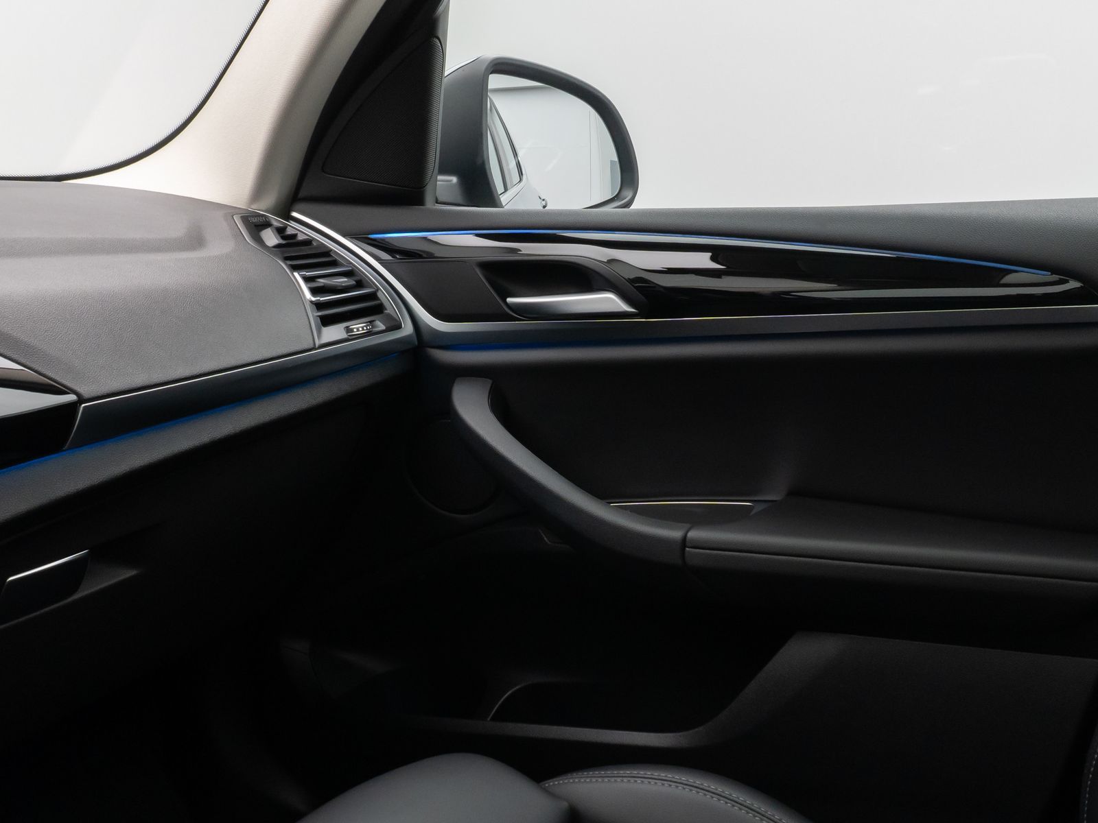 BMW X3 xD30e Panorama Kamera DAB HiFi Lenkrhz Sport