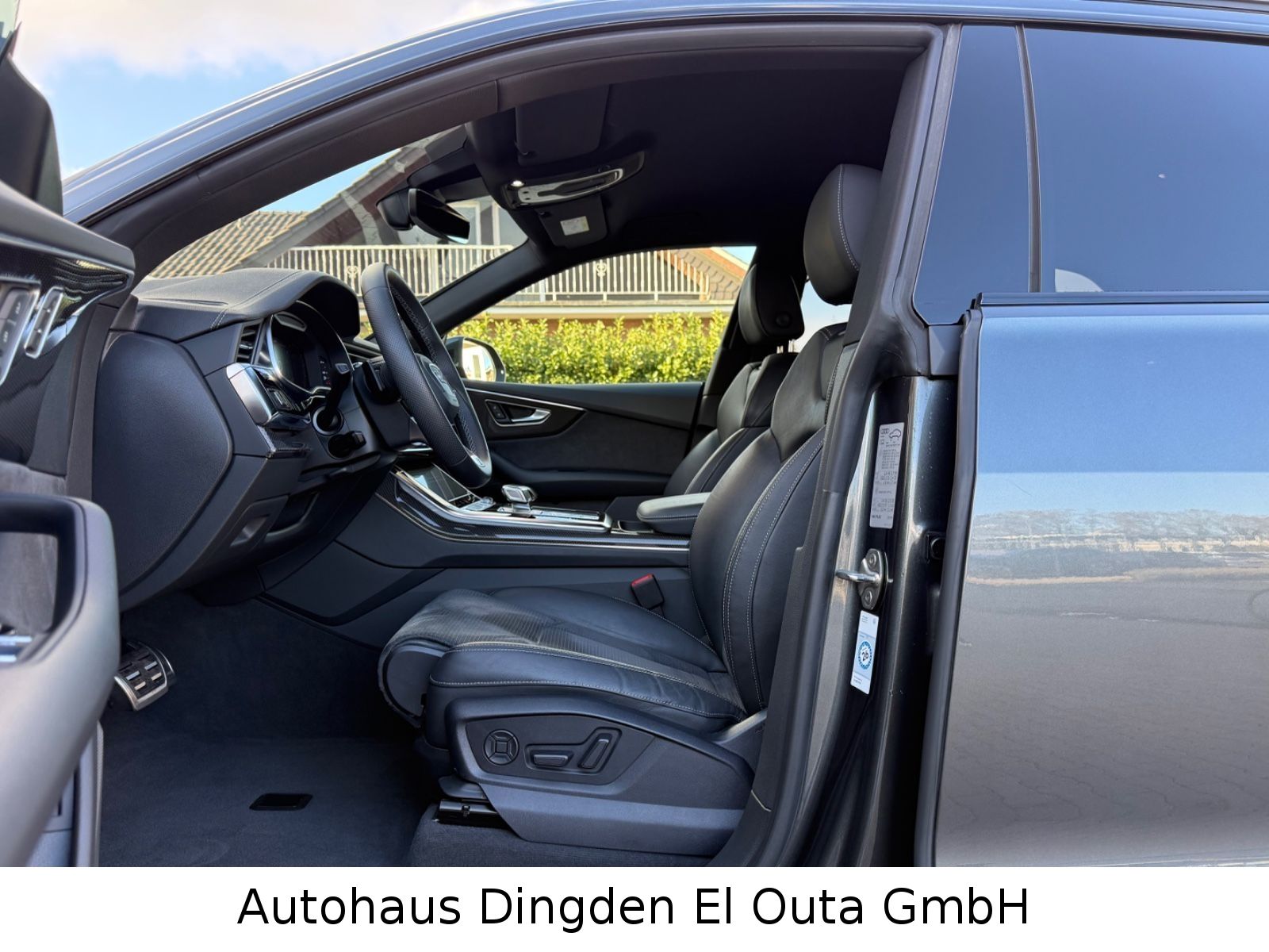 Audi Q8 50 TDI quattro S Line Competition Plus