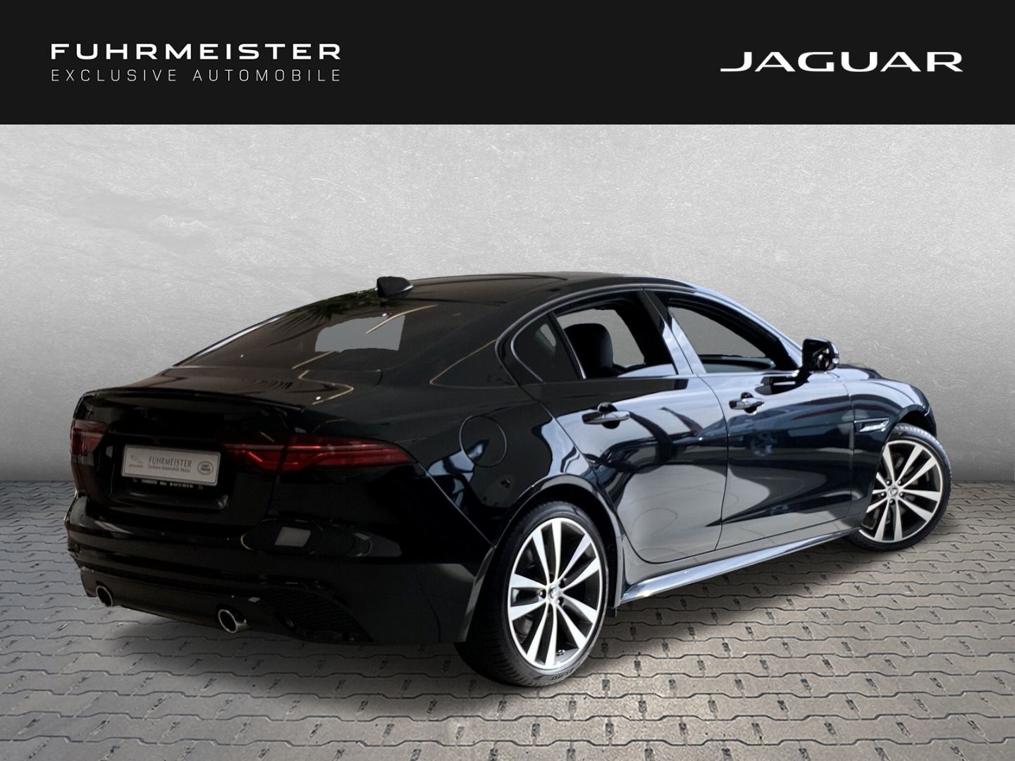 Jaguar XE P250 R-Dynamic HSE PDC vo und hi. WSS beheizt