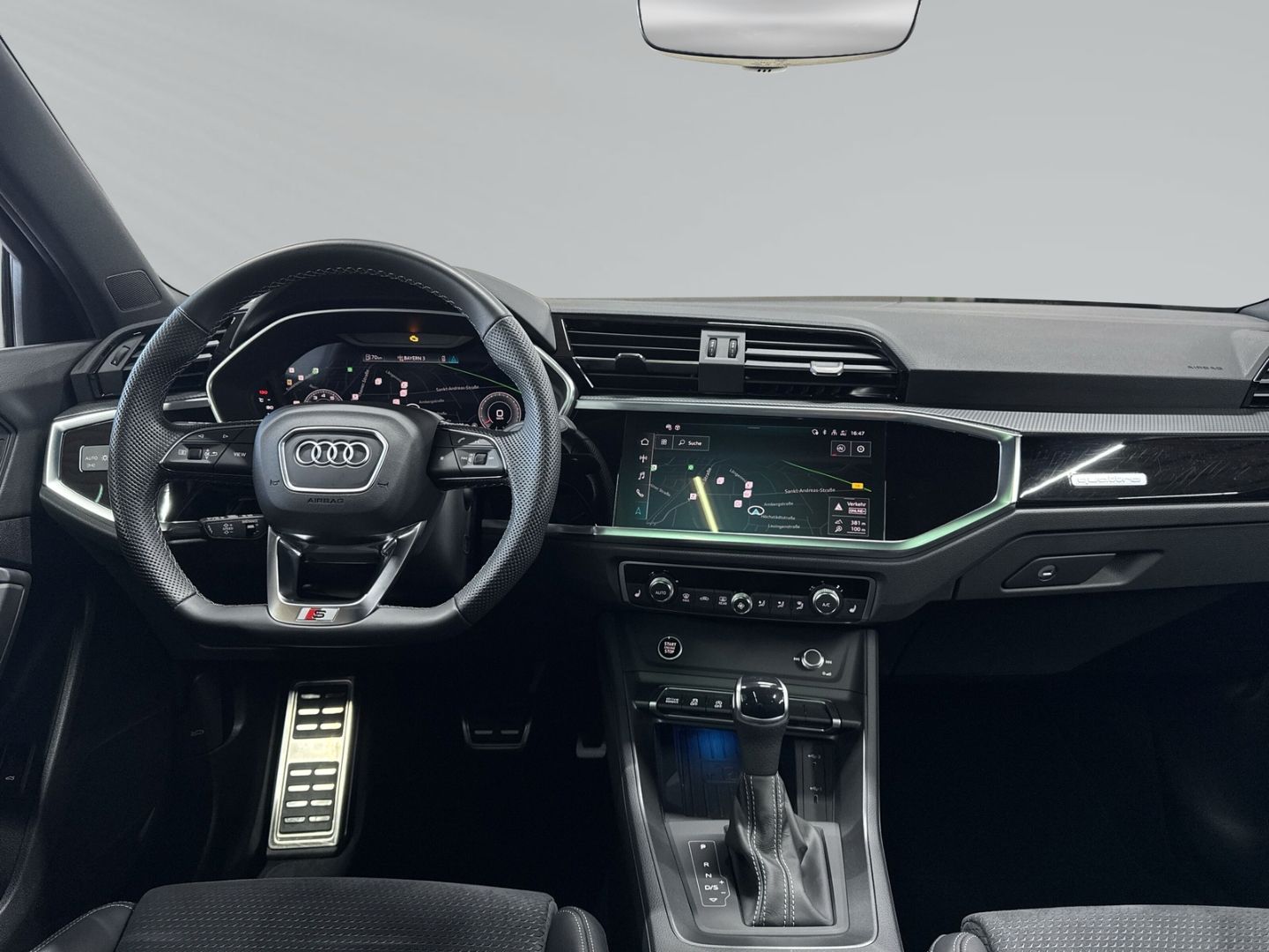Audi Q3 40 TFSI S line - Samsaru's Car Outlet